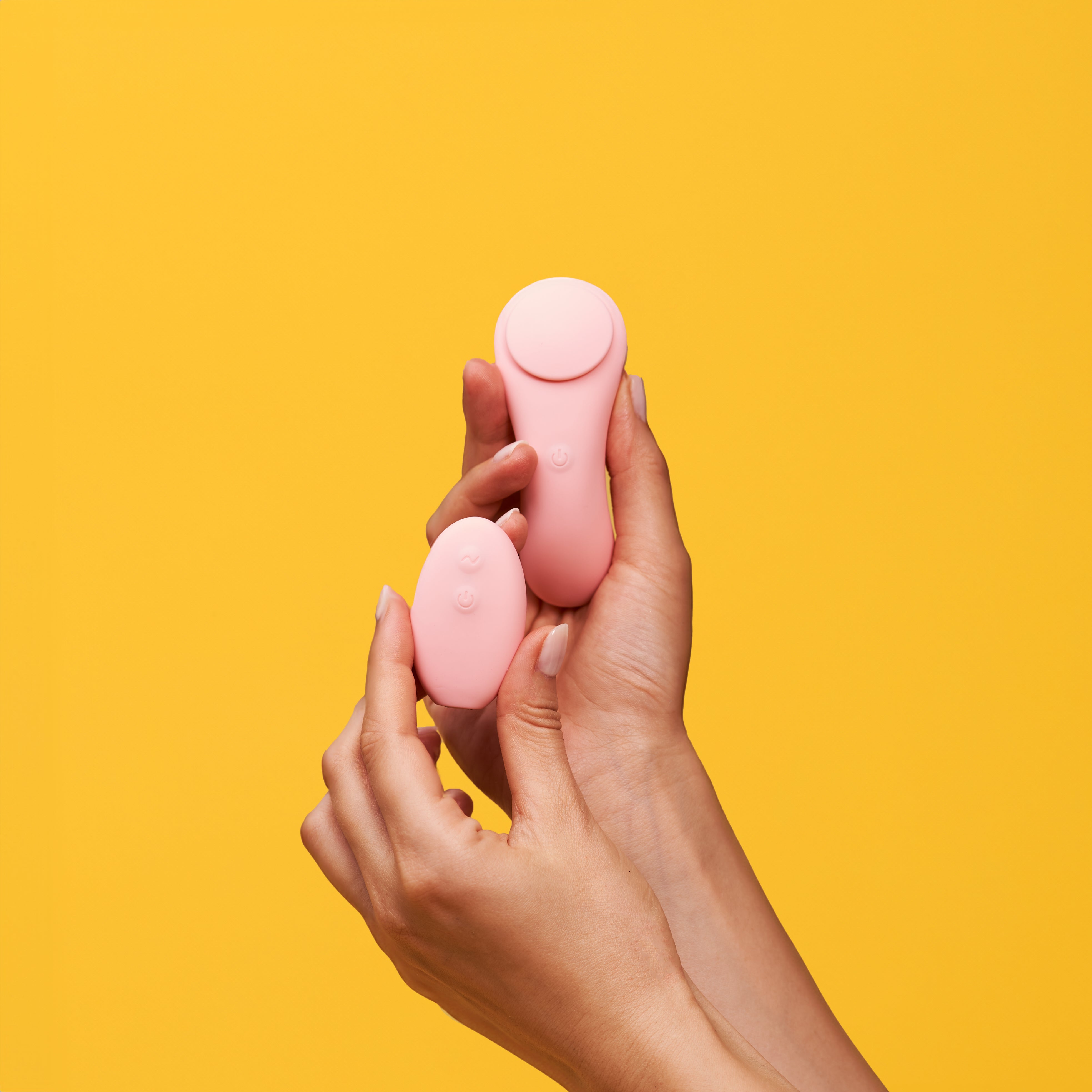 Pixie Remote Controlled Panty Vibrator – front