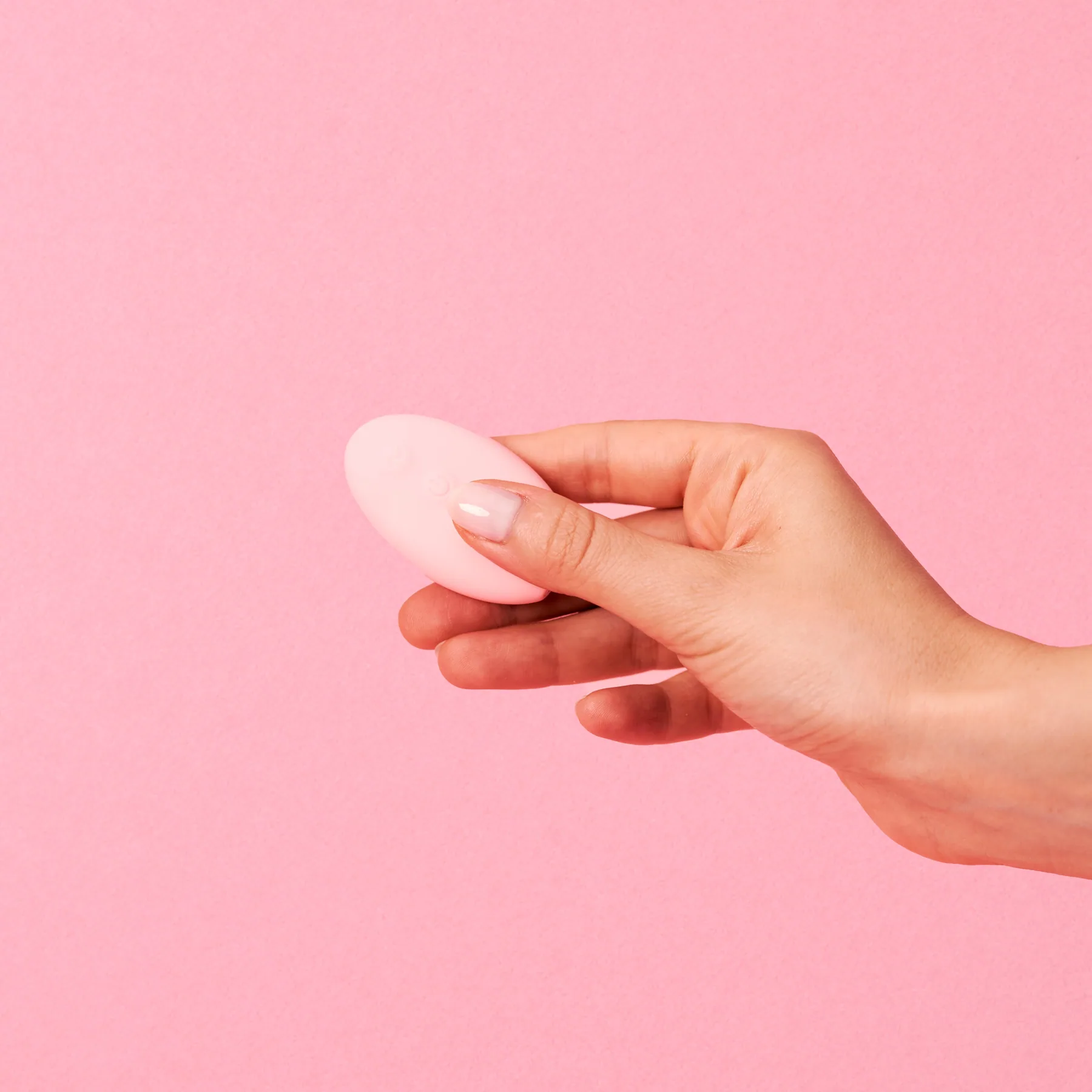 Pixie Remote Controlled Panty Vibrator – detail view